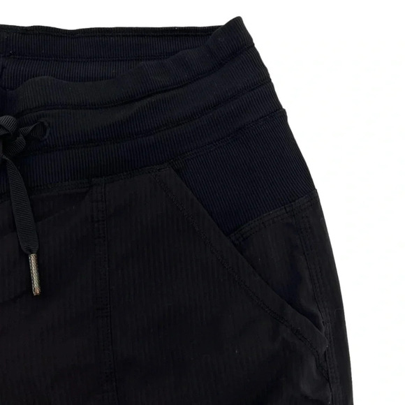 Lululemon Street To Studio Pant Unlined Black High Rise Athletic Pants Size 2 - Picture 7 of 10